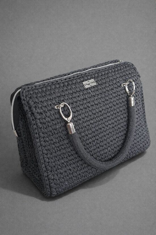 BUSINESS - szürke ezüst csillogó